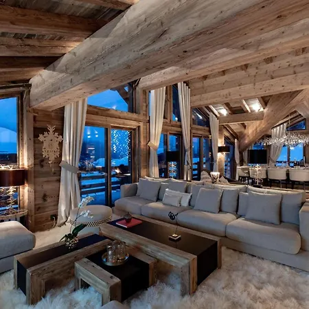 Oasis Sophisticated Mountain Hideaway Apartment
